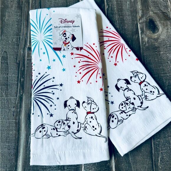 Disney 101 Dalmatians Patriotic Fireworks Kitchen Dish Towels Set - Picture 1 of 3